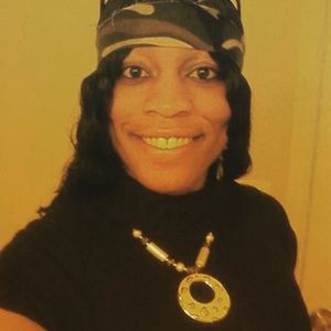 Meet your Posher, Pamela